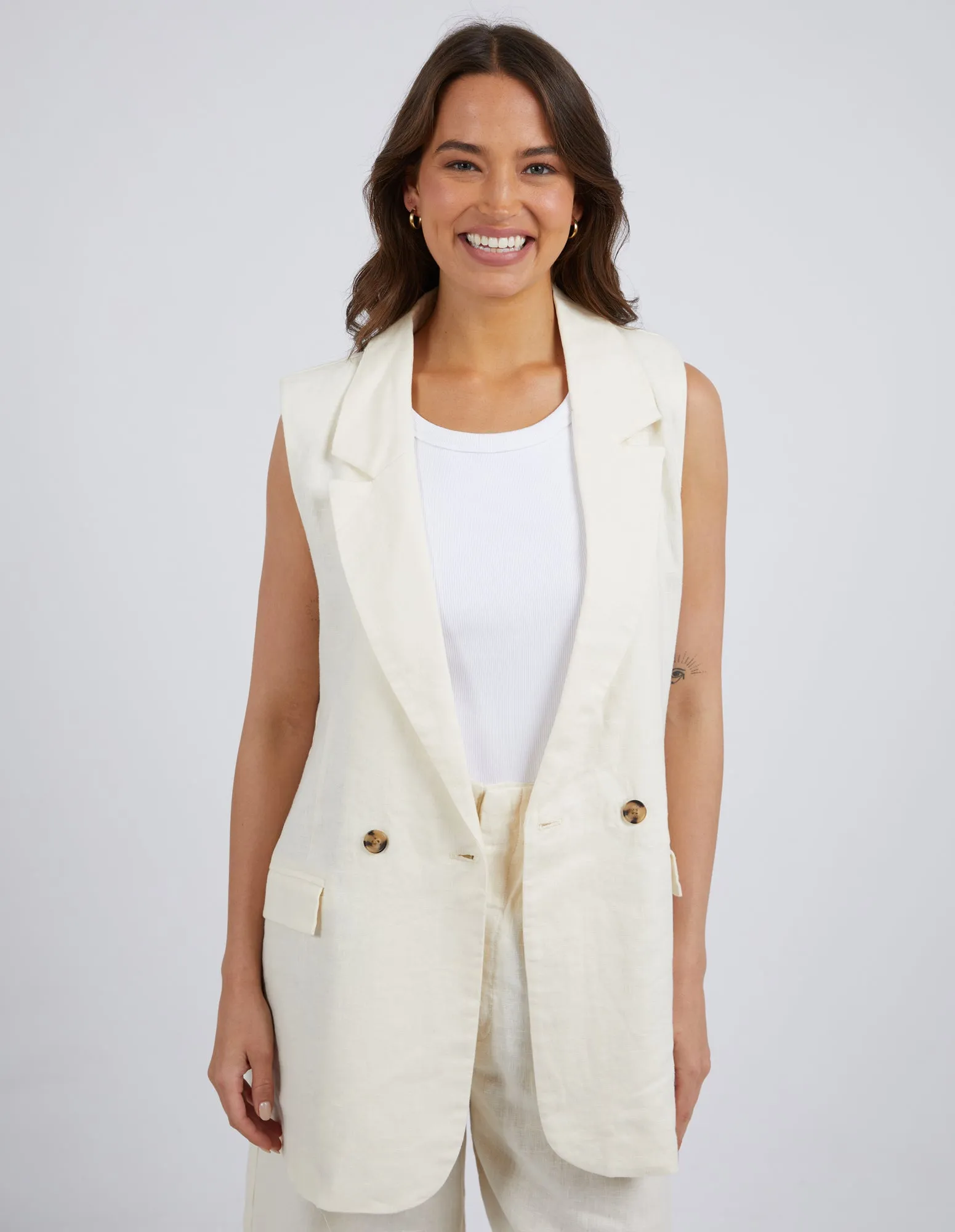 Brigitte Sleeveless Blazer Toasted Coconut