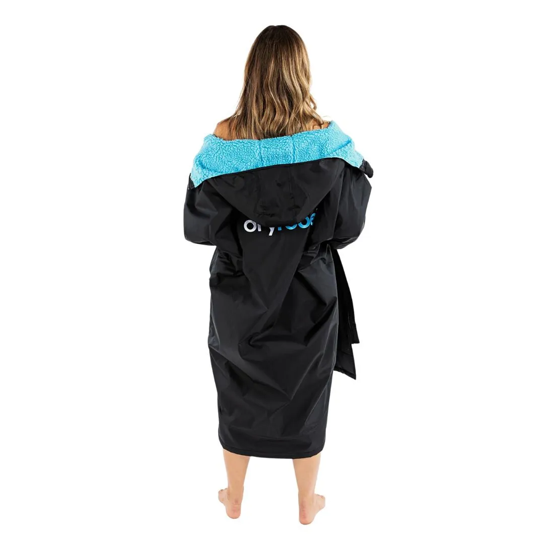 Dryrobe Advance Changing Robe Long Sleeved - Black/Blue