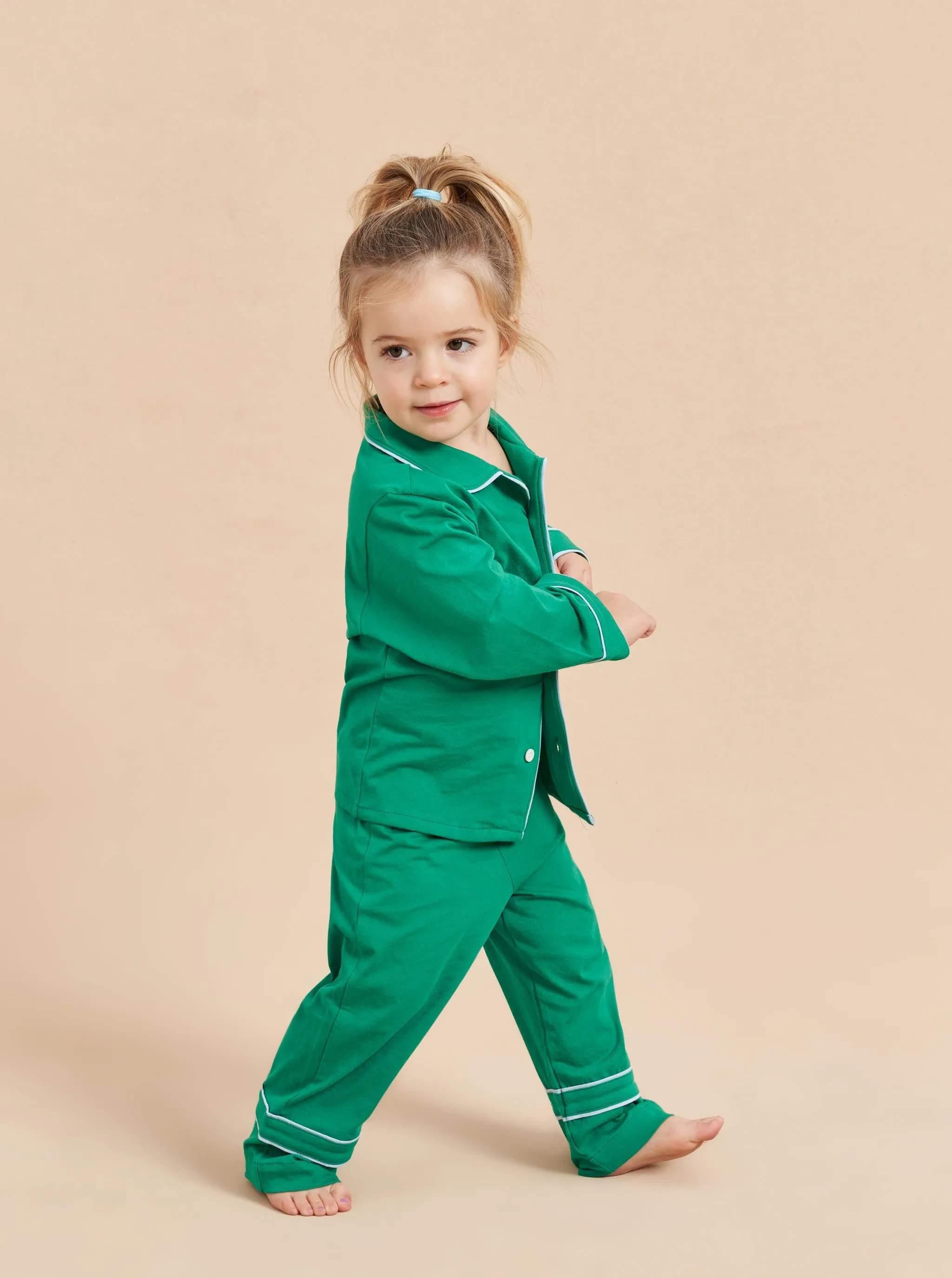 Sure! Here’s an optimized title for the e-commerce product Enfant Bonne Nuit Pajamas:

Cozy Enfant Bonne Nuit Childrens Pajamas - Soft, Comfortable Sleepwear for a Restful Night

Feel free to let me know if you need any more help!