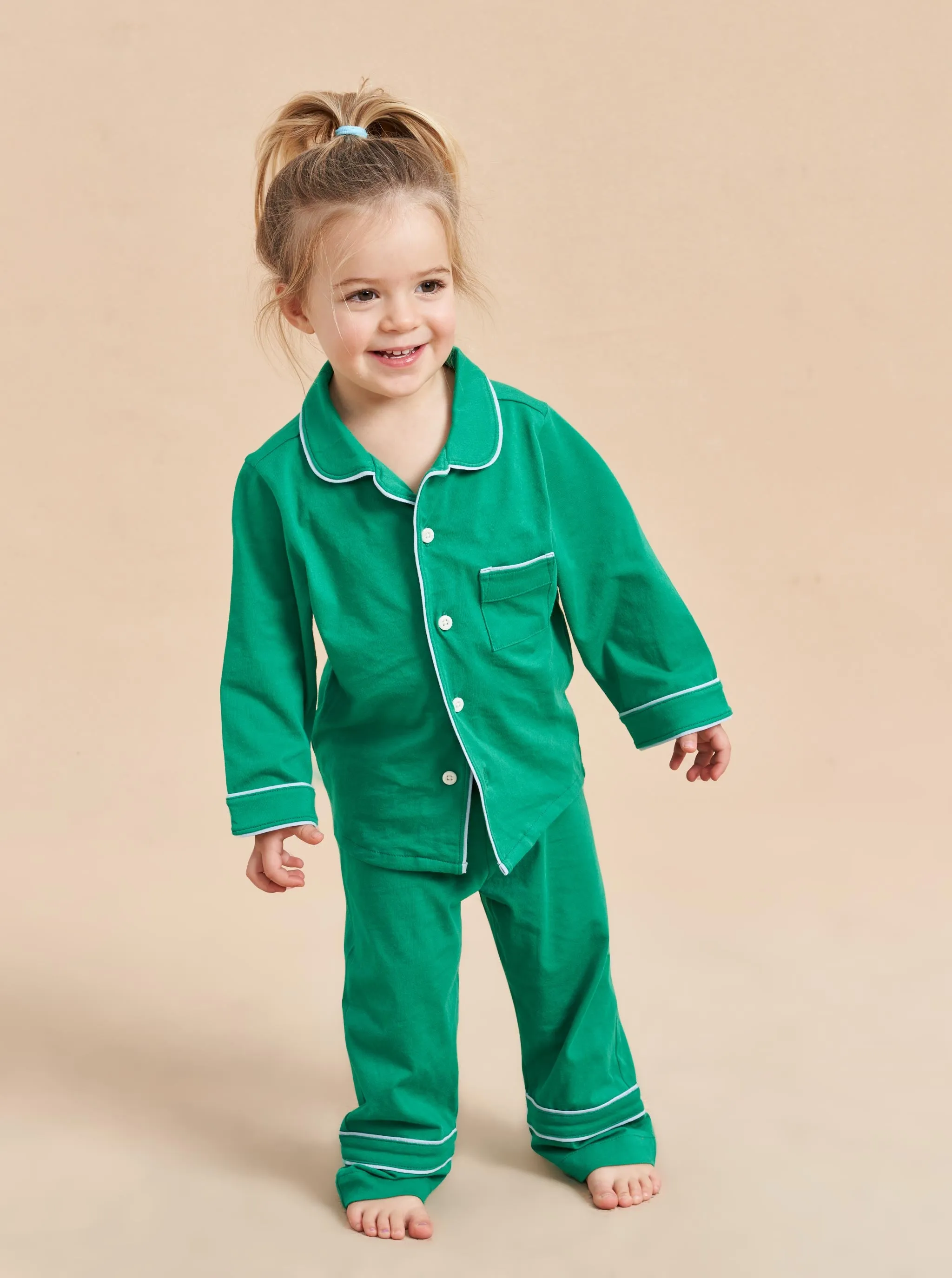 Sure! Here’s an optimized title for the e-commerce product Enfant Bonne Nuit Pajamas:

Cozy Enfant Bonne Nuit Childrens Pajamas - Soft, Comfortable Sleepwear for a Restful Night

Feel free to let me know if you need any more help!