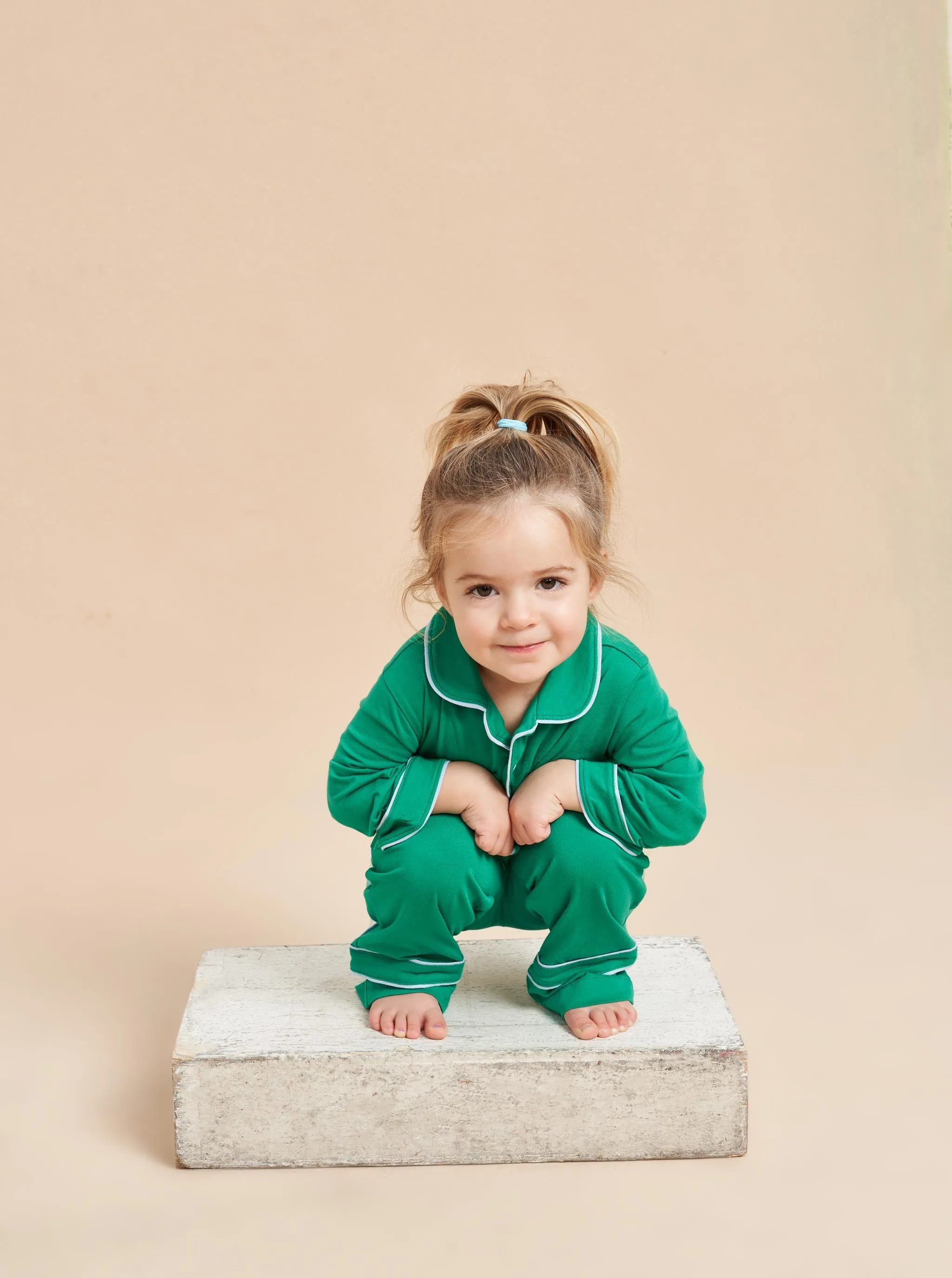 Sure! Here’s an optimized title for the e-commerce product Enfant Bonne Nuit Pajamas:

Cozy Enfant Bonne Nuit Childrens Pajamas - Soft, Comfortable Sleepwear for a Restful Night

Feel free to let me know if you need any more help!