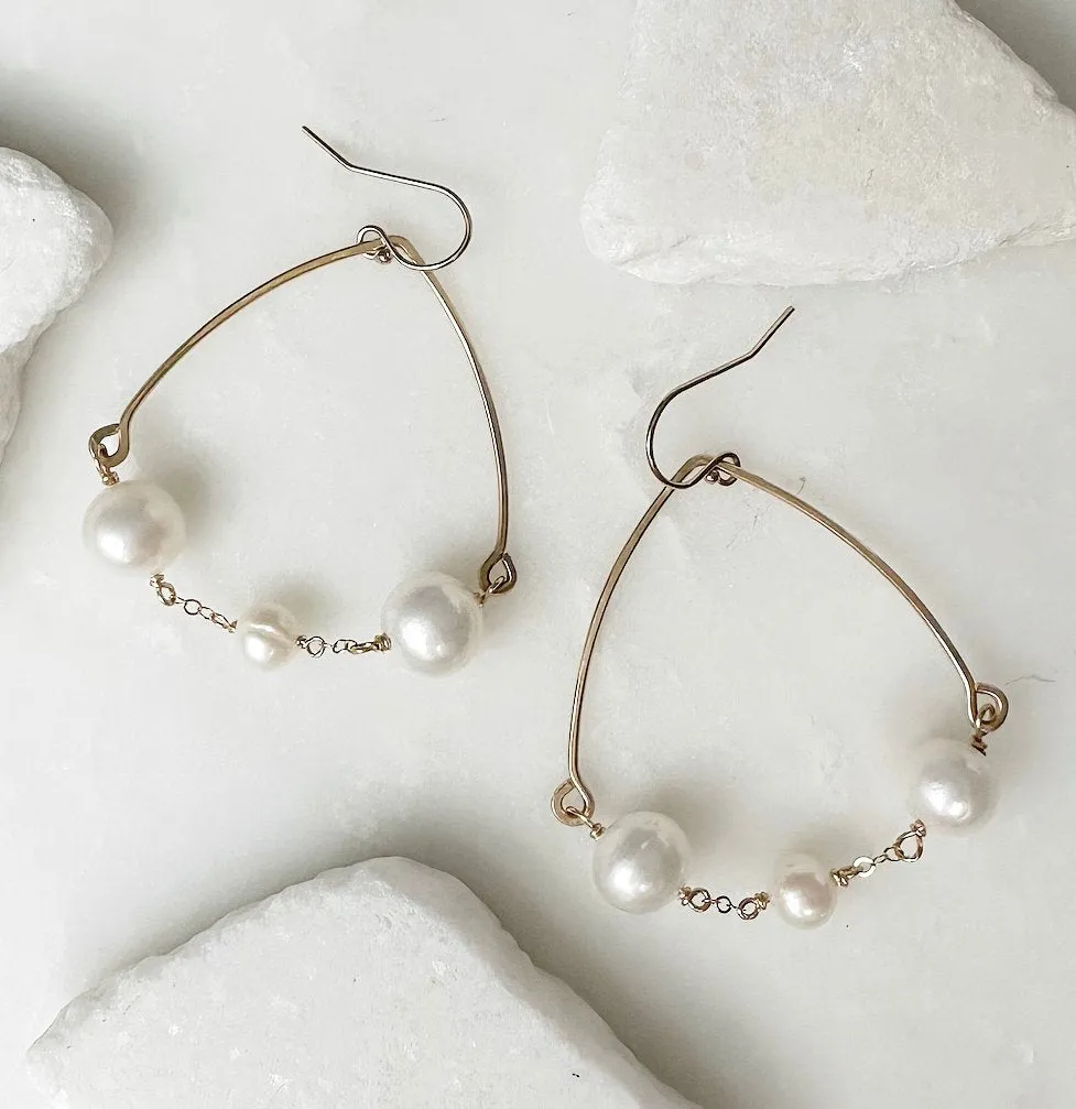 Freshwater Pearl Fan Drape Earrings