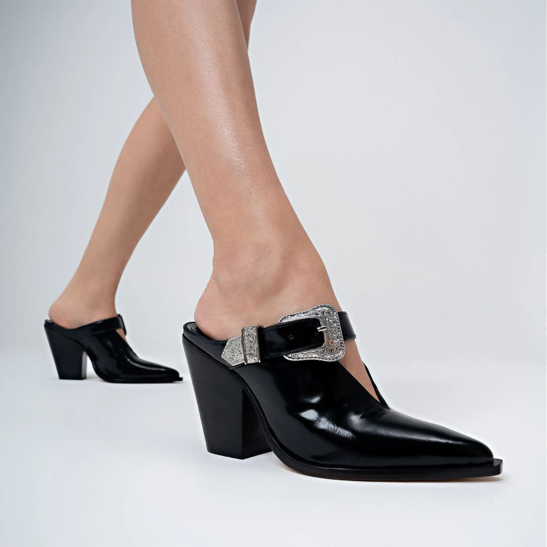 Jeane Casual Leather Pump