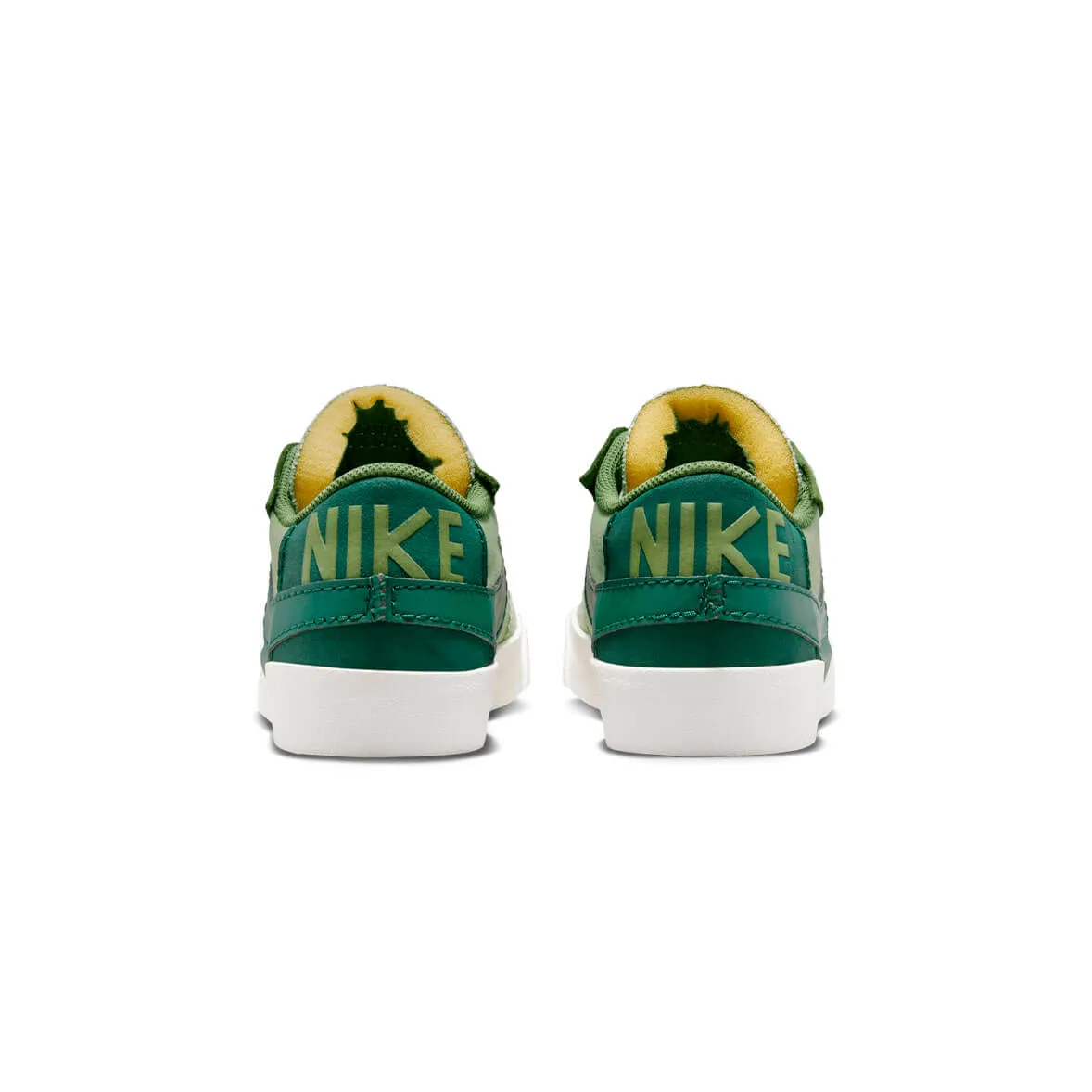 Nike Blazer Low Jumbo '77 Oli Green